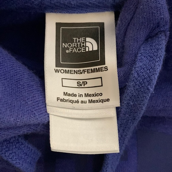 The North Face pullover hoodie - Picture 6 of 11